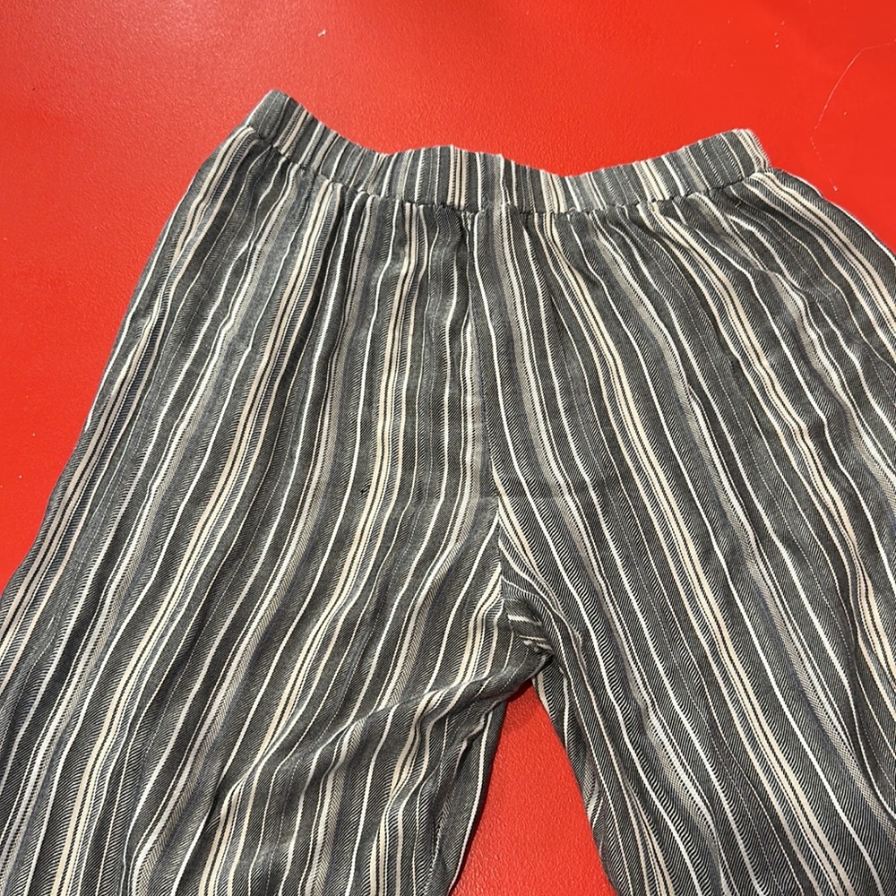 ✨Rayon open sides vacation pants✨ - Picture 3 of 5
